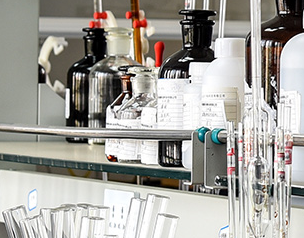 實(shí)驗(yàn)室低溫萃取設(shè)備